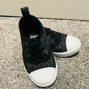 First Steps toddle boy shoes. Size 5